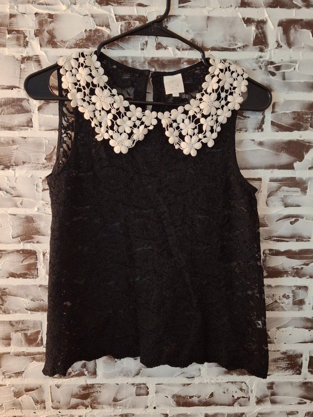 Anthropologie E by Eloise Medium Sleeveless Top Black Lace White Floral Collar